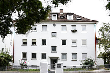 Fassadensanierung und Wärmedämmung in Stuttgart, Azenbergstraße 23 – von Rolf Mezger Maler und Lackierer-1.jpg