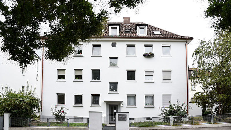 Fassadensanierung und Wärmedämmung in Stuttgart, Azenbergstraße 23 – von Rolf Mezger Maler und Lackierer-1.jpg